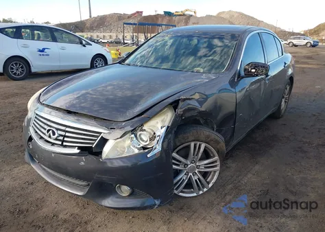 2013 Infiniti G37X z USA, uszkodzony, nr VIN JN1CV6AR3DM762495